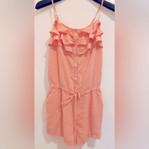 Girls romper with pockets  and drawstring waist, size small.